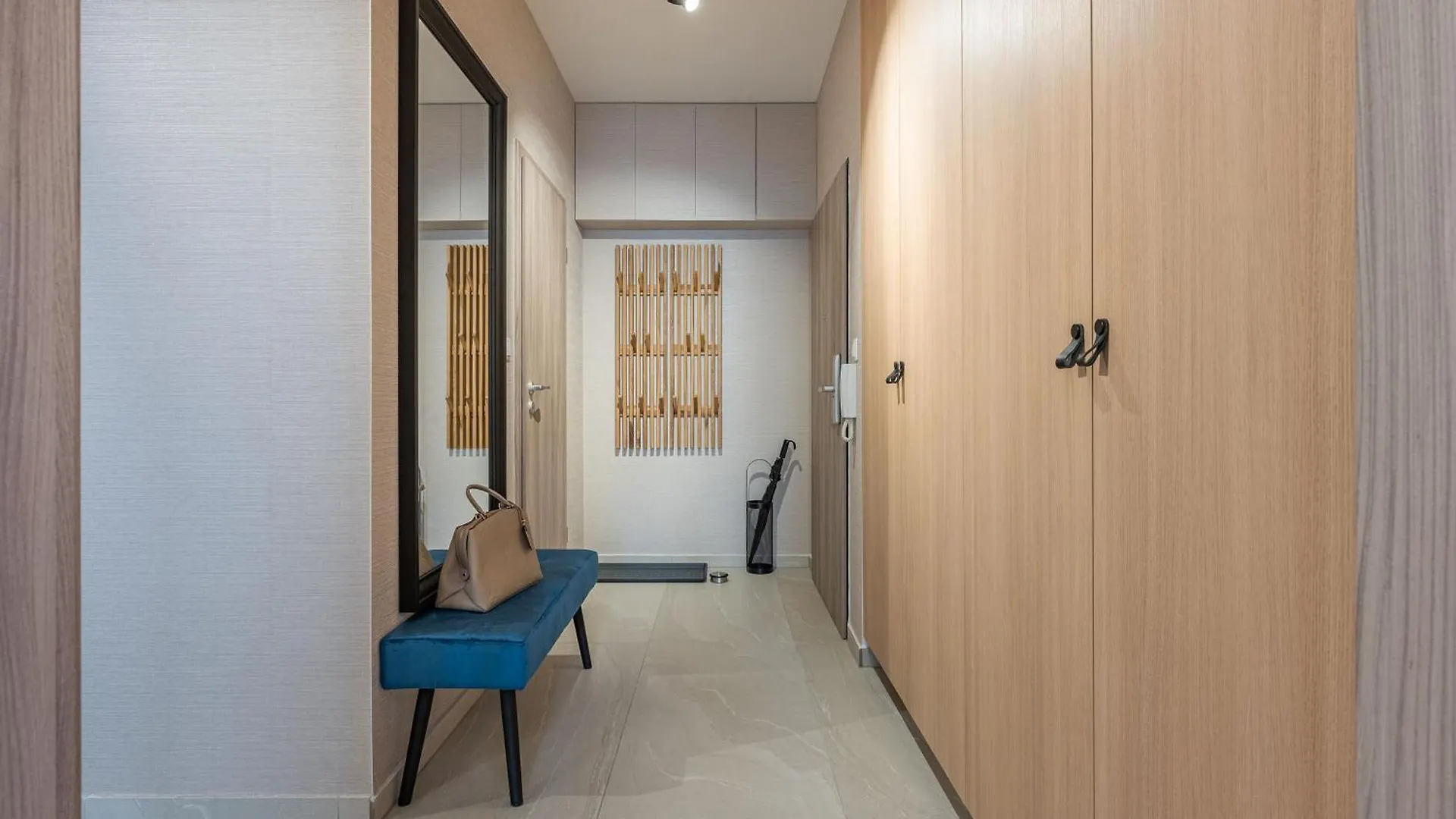 Appartamento 3 Bedroom Condo W Garage And Balcony Budapest Ungheria