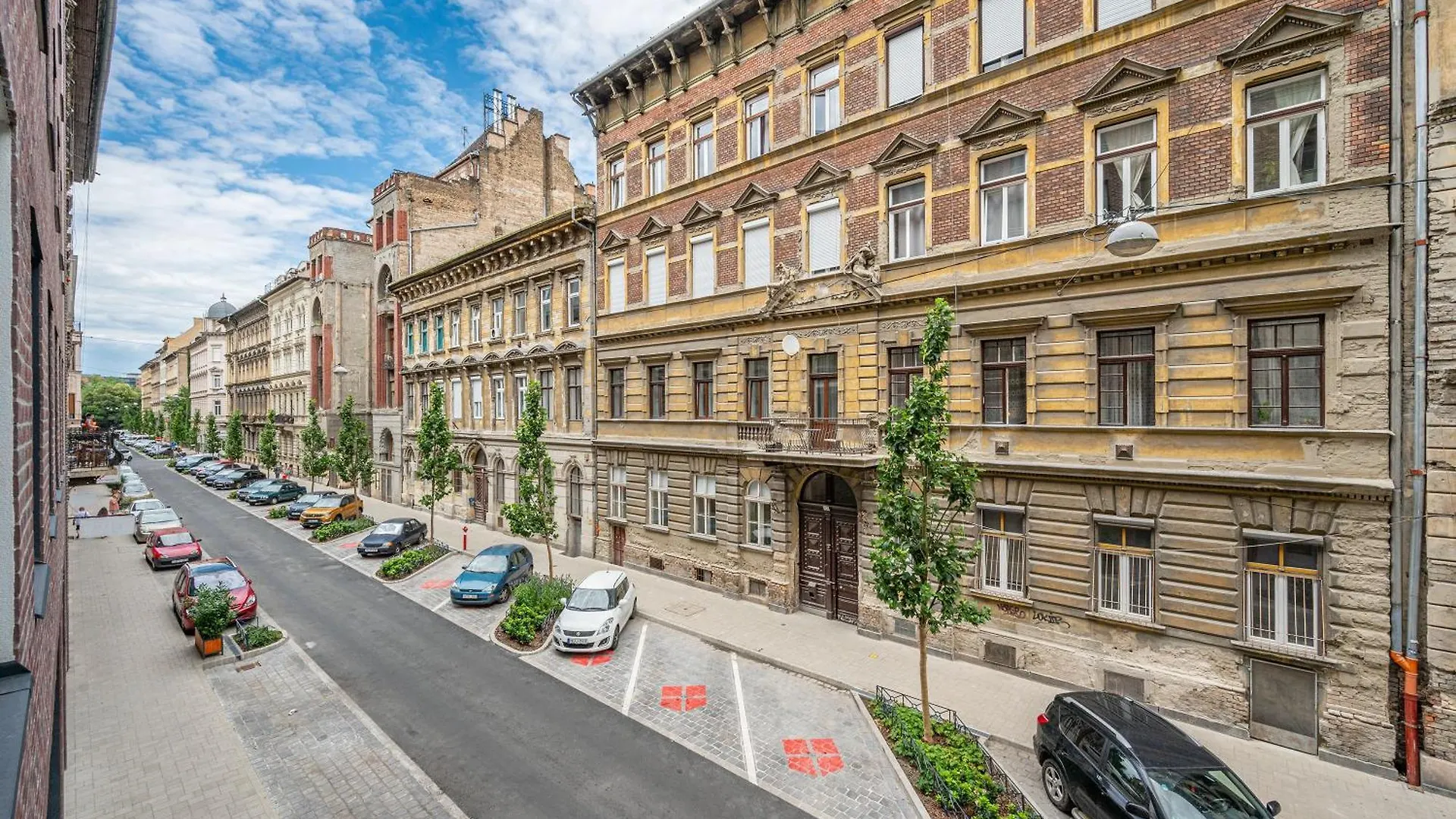 Daire 3 Bedroom Condo W Garage And Balcony Budapeşte Macaristan